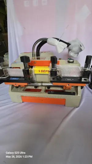 Defu Key Cutting Machine 100e1