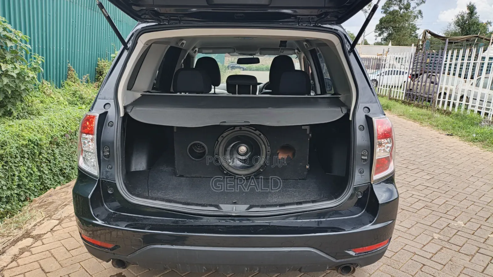 Subaru Forester 2011 Black