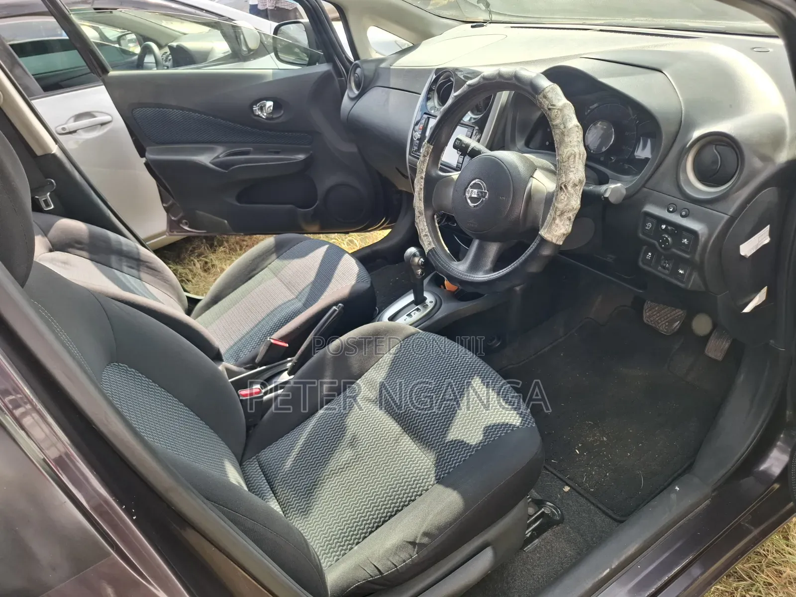 Nissan Note 2015 Purple