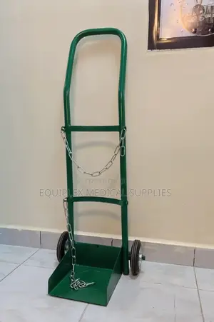 3.4m3 Oxygen Trolley With Chains for Stability