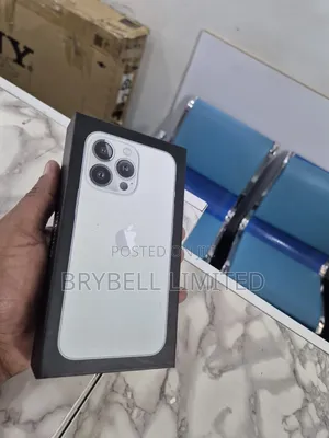 New Apple iPhone 13 Pro 256 GB White