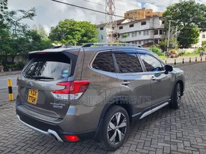 Subaru Forester 2019 Ivory