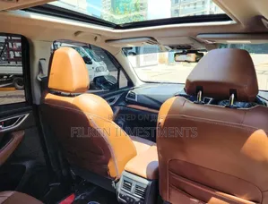 Subaru Forester 2019 Ivory