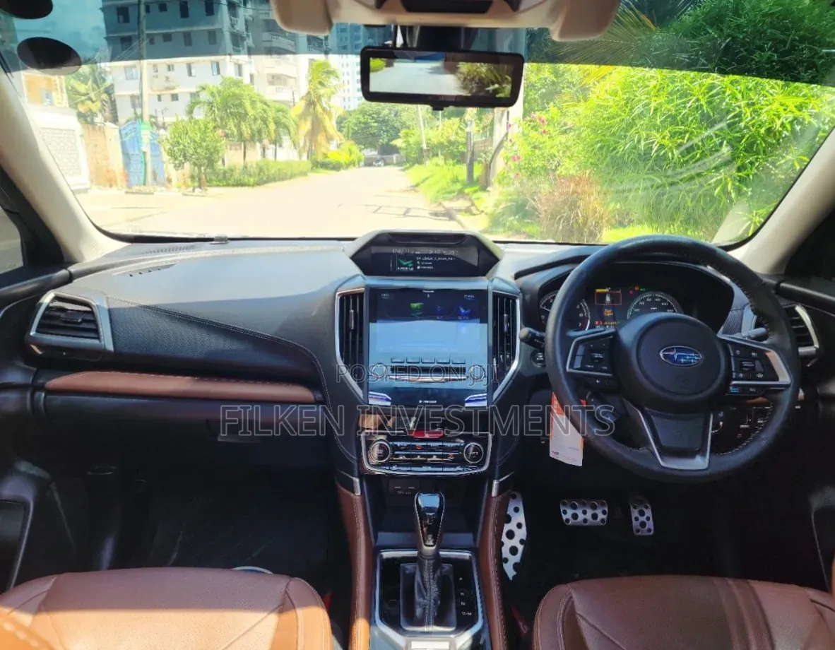Subaru Forester 2019 Ivory