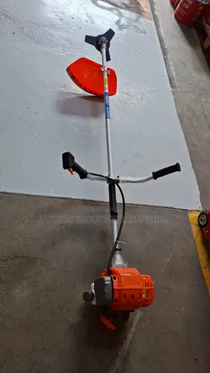 Brush Cutter Petrol Powered