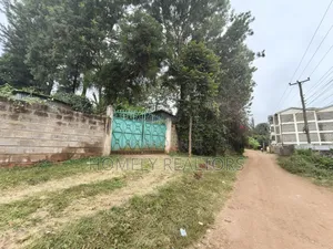 Quarter Acre Plot With a 3-Bedroomed House for Sale in Ngong Town