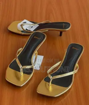 !!New Kitten Sandals Heels