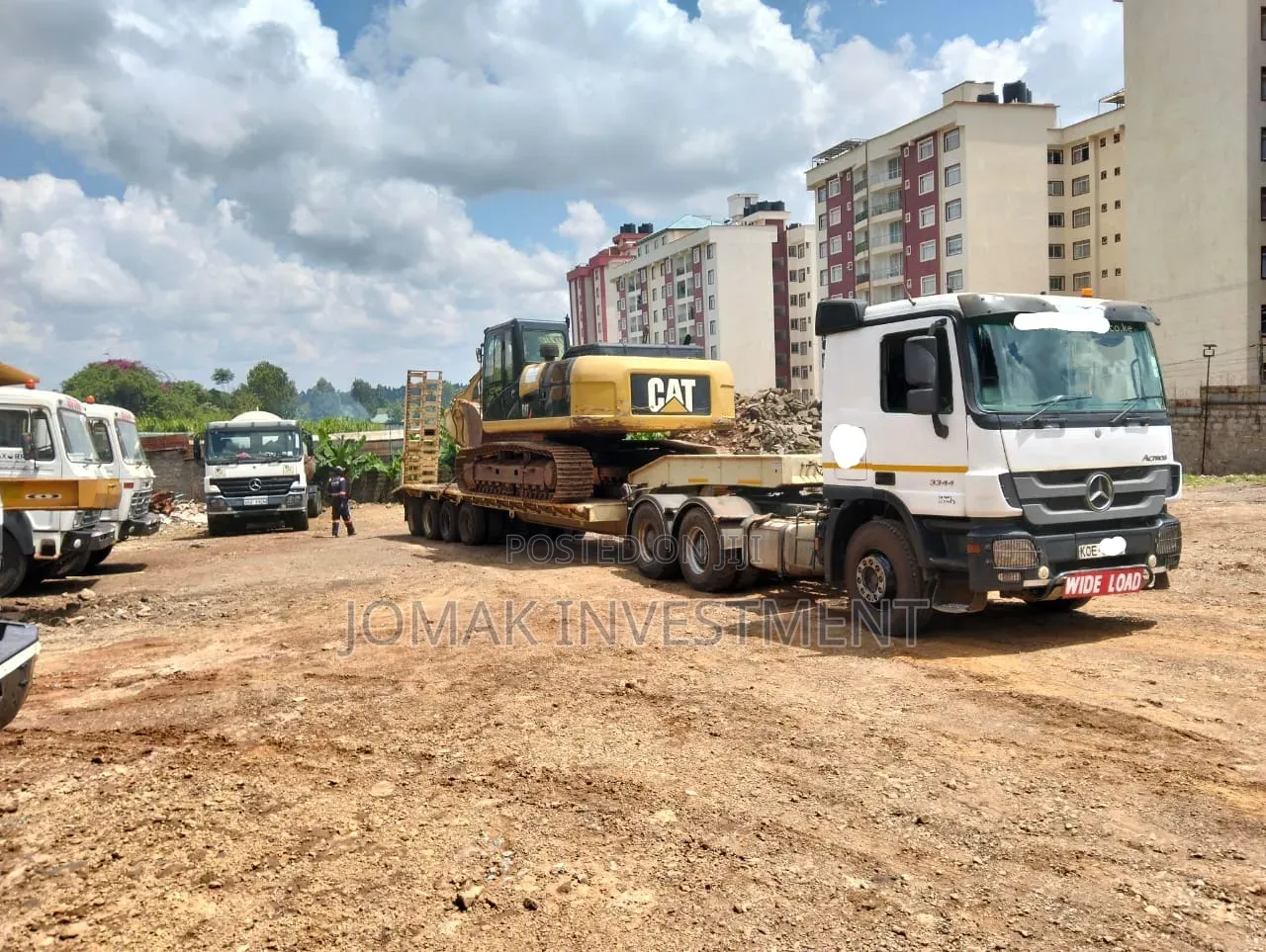 Low Loader/ Flat Bed Services