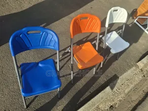 Multicolour Modern Folding Chair