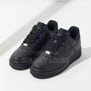 Nike Air Force 1 – Classic Black Sneakers