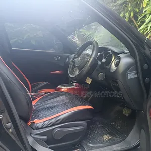 Nissan Juke 2011 Black