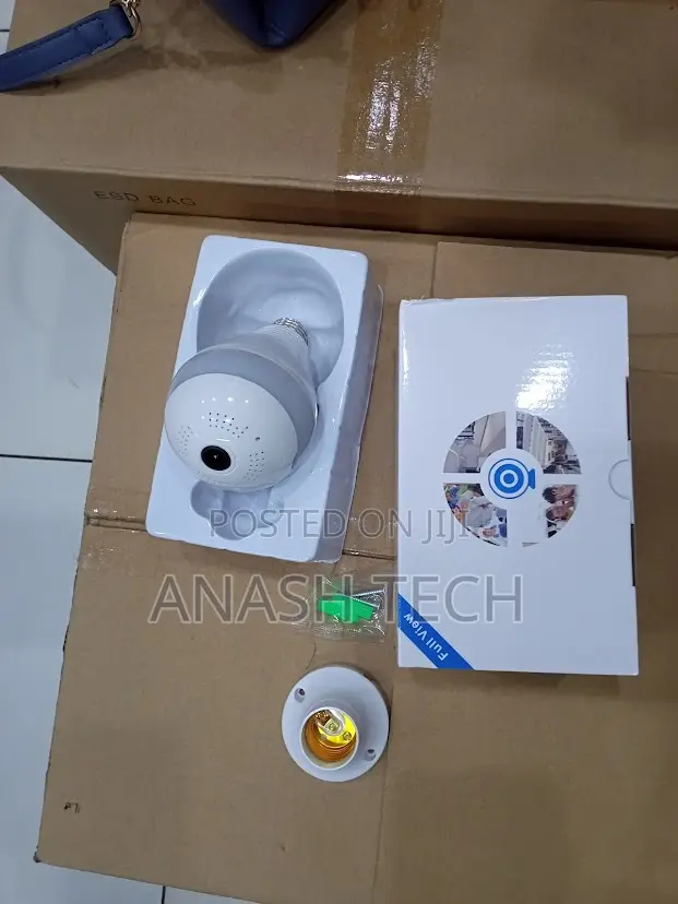 V380 Wireless Light Socket Camera With Panoramic View