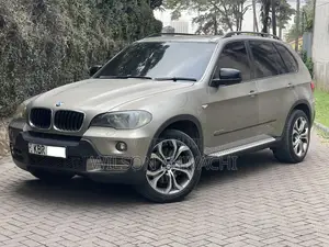 BMW X5 2009 Gold