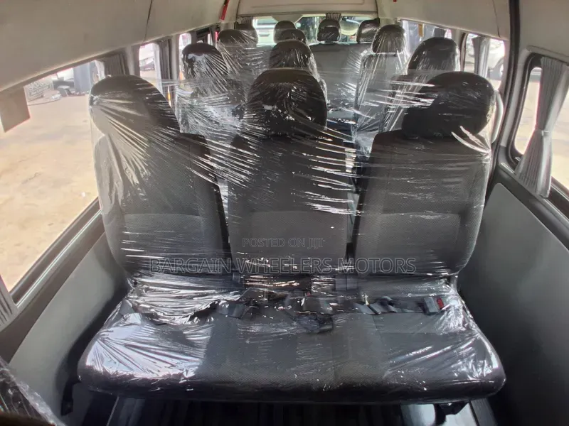 Toyota Granace 2019