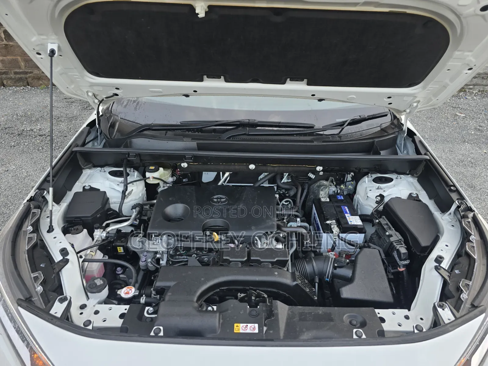 Toyota RAV4 2020 White
