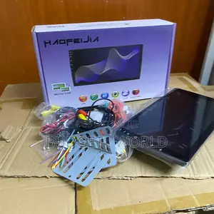Universal Android 9-Inch Touchscreen Head Unit 4gb/64gb + Backup Camer