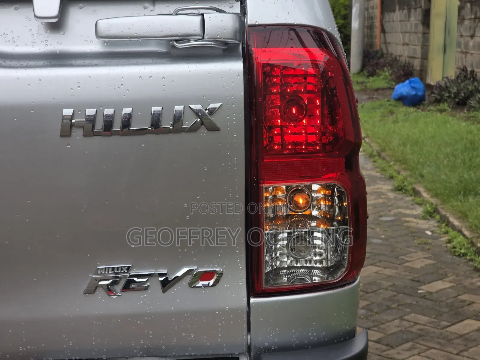 Toyota Hilux 2019 Silver