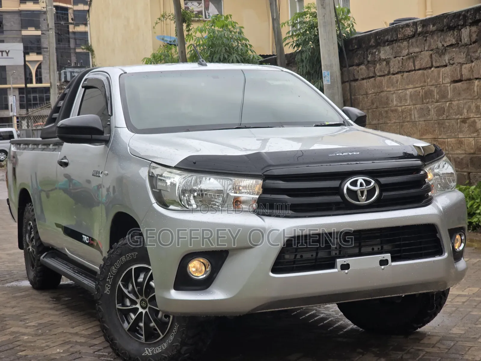 Toyota Hilux 2019 Silver