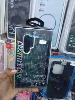 Samsung Galaxy S25 Ridescent Pattern and Shock-Resistant Cover