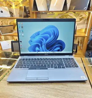 Laptop Dell Inspiron 15 3551 16GB Intel Core i7 SSD 512GB