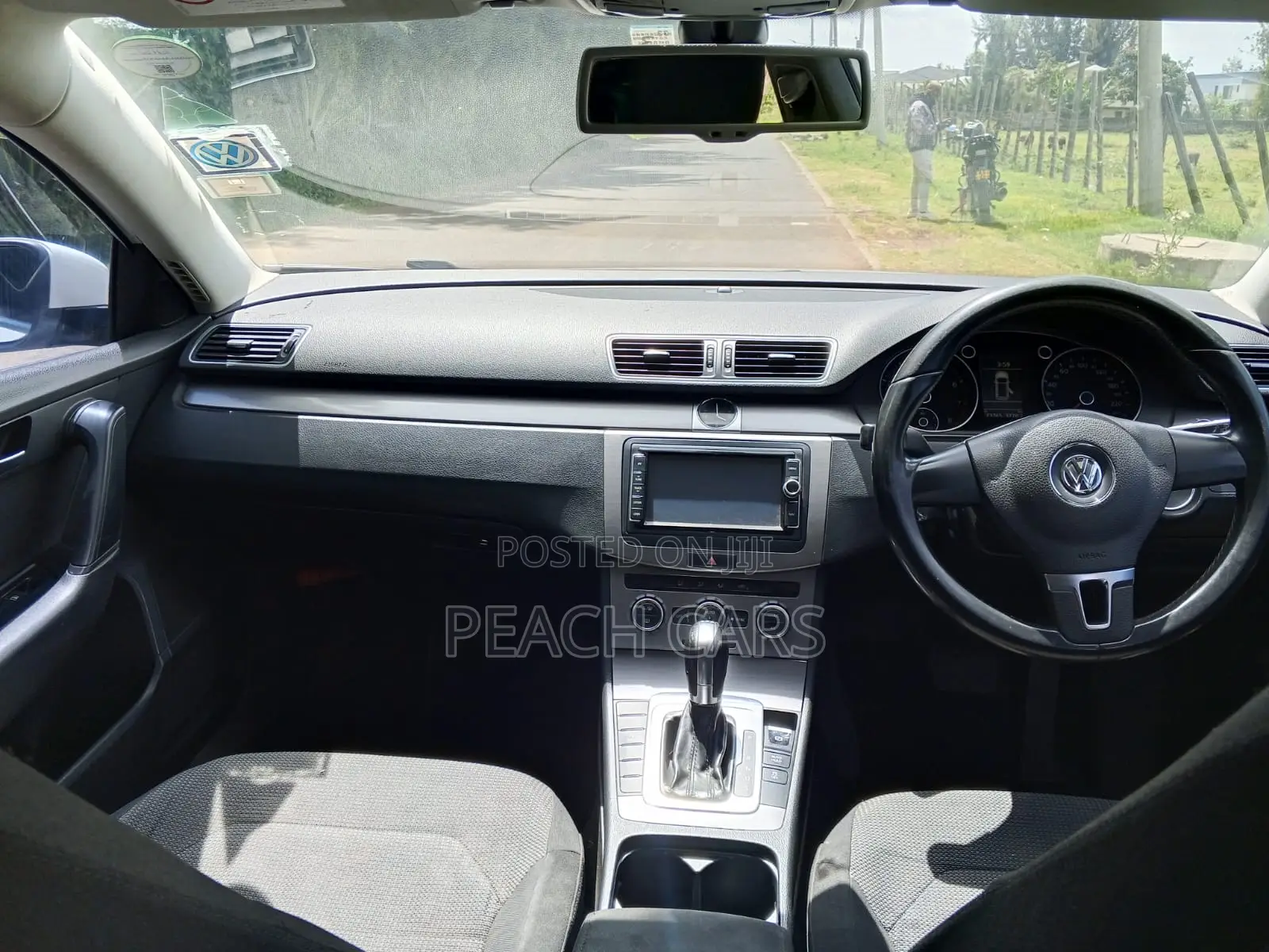 Volkswagen Passat 2014 White