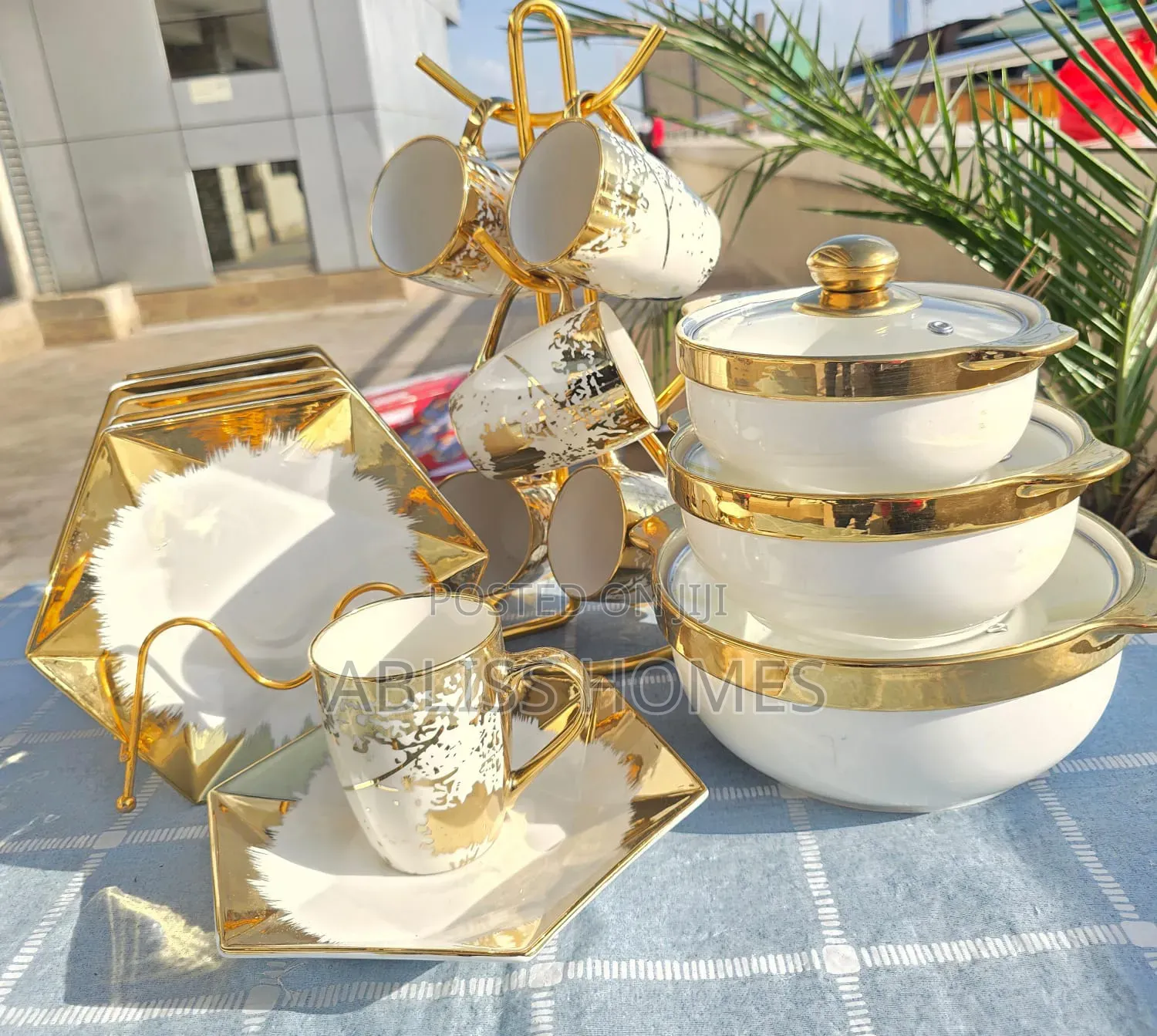 18pcs White Gold Ceramic Dinner Set