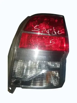 Toyota Spade Back Light