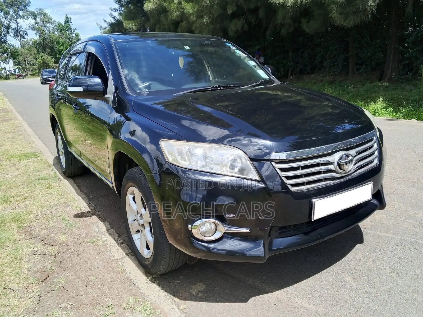 Toyota Vanguard 2012 Black
