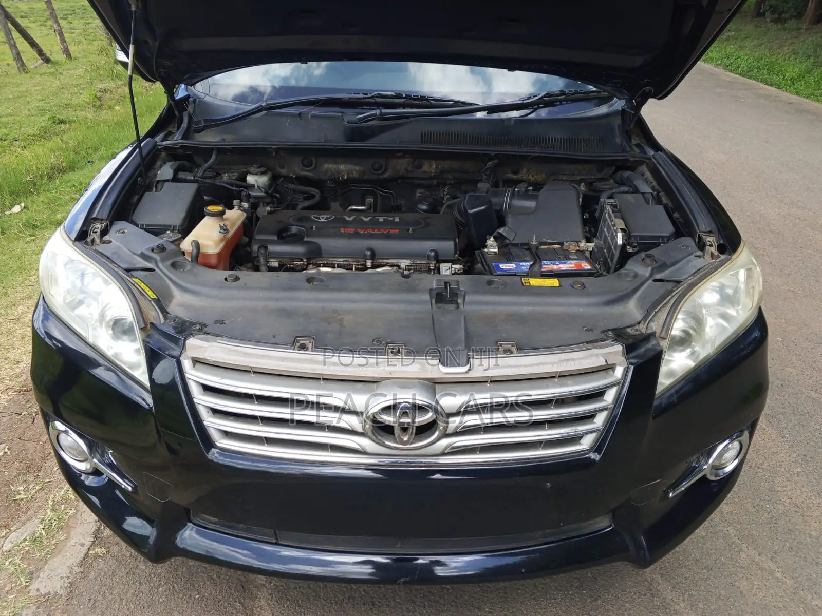 Toyota Vanguard 2012 Black
