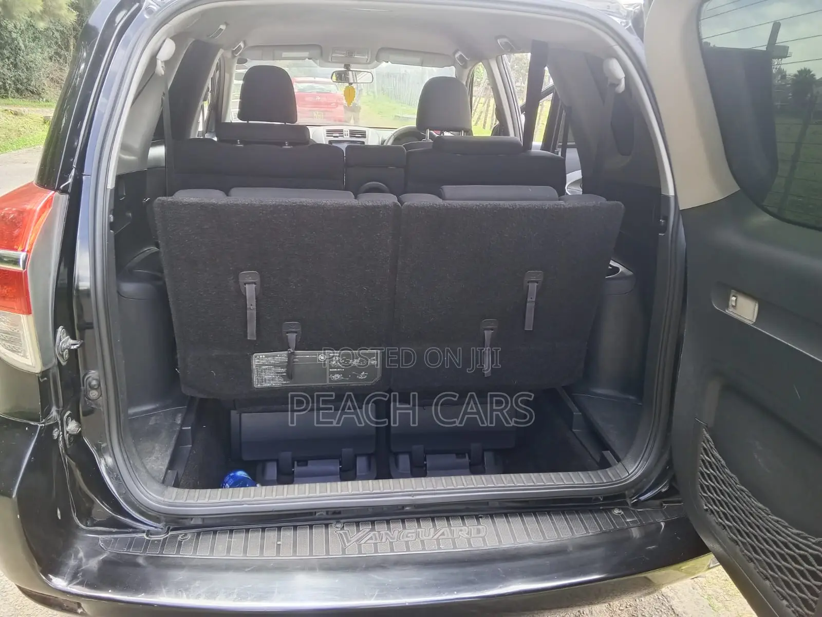 Toyota Vanguard 2012 Black