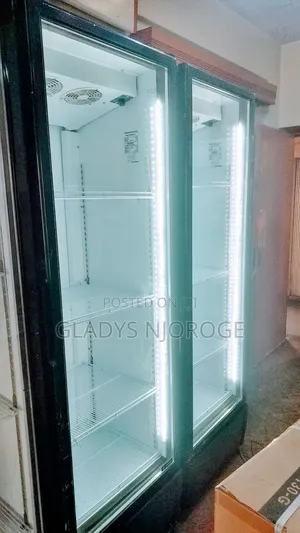 650l Black Ex-Uk Display Fridge