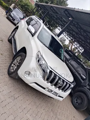 Toyota Land Cruiser Prado 2016 White