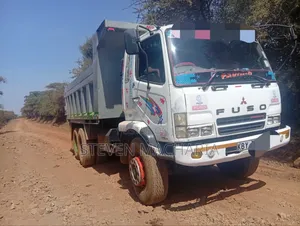 Mitsubishi Mahewa Mguu Kumi