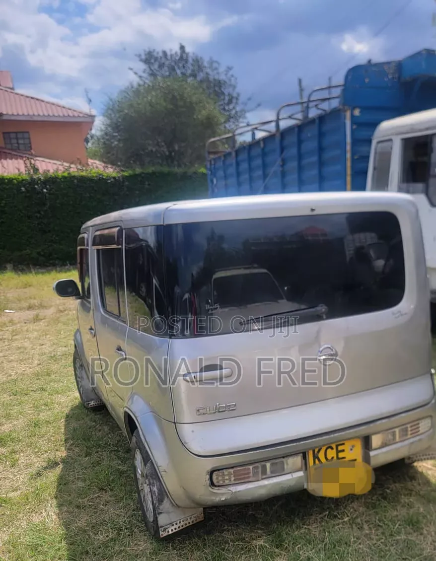 Nissan Cube 2008 Gray