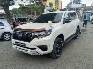 Toyota Land Cruiser Prado 2021 Pearl