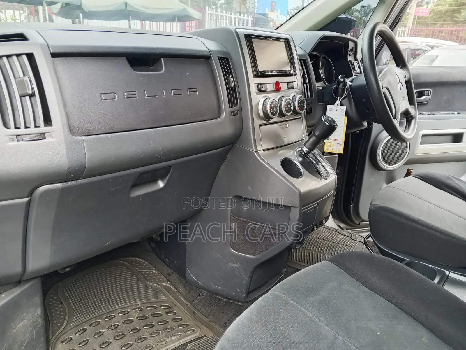 Mitsubishi Delica 2012 Black
