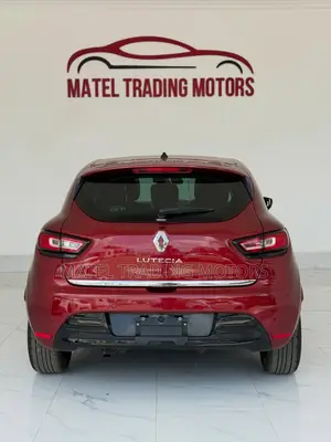 Renault Lutecia 2018 Red