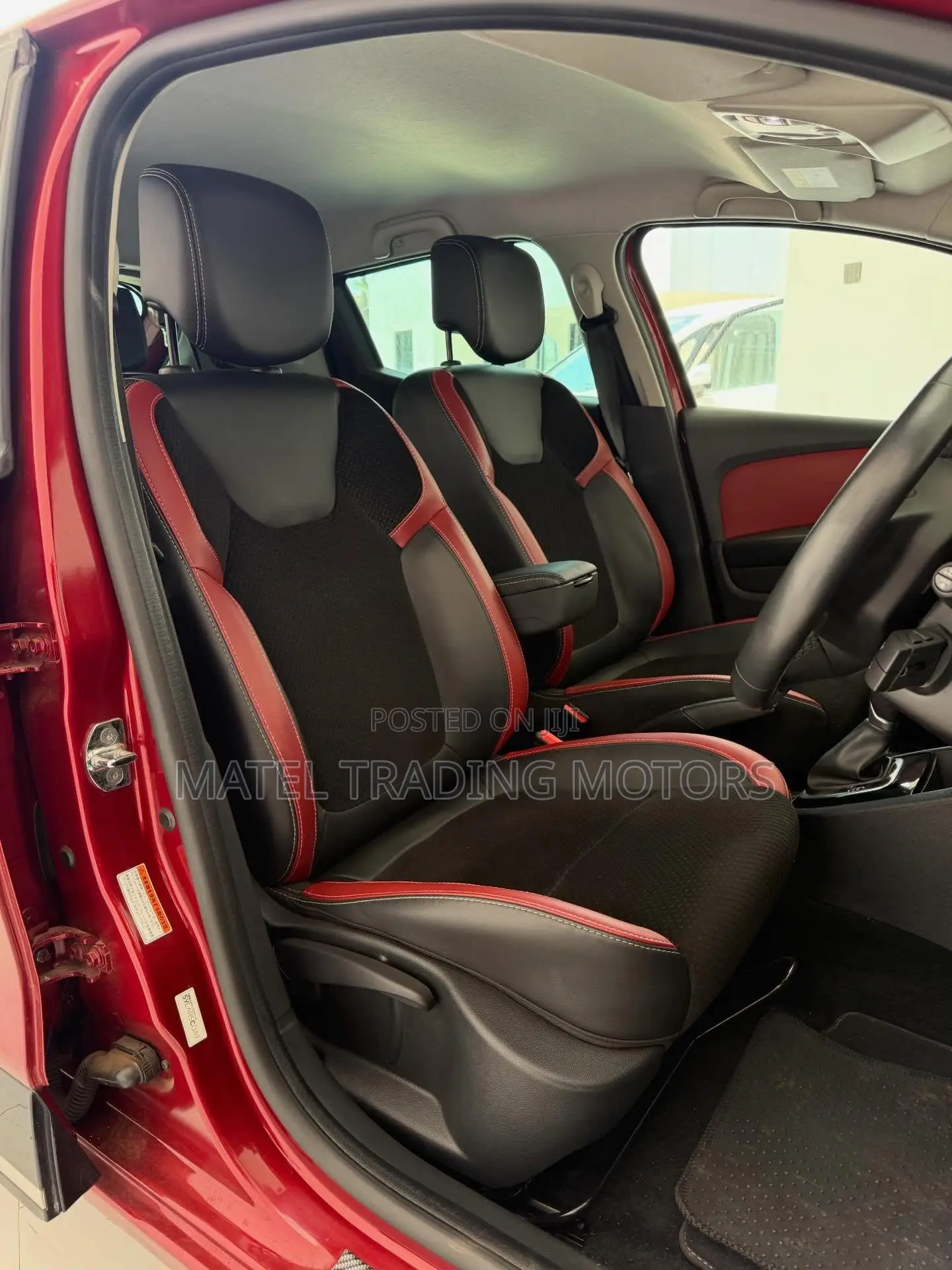 Renault Lutecia 2018 Red