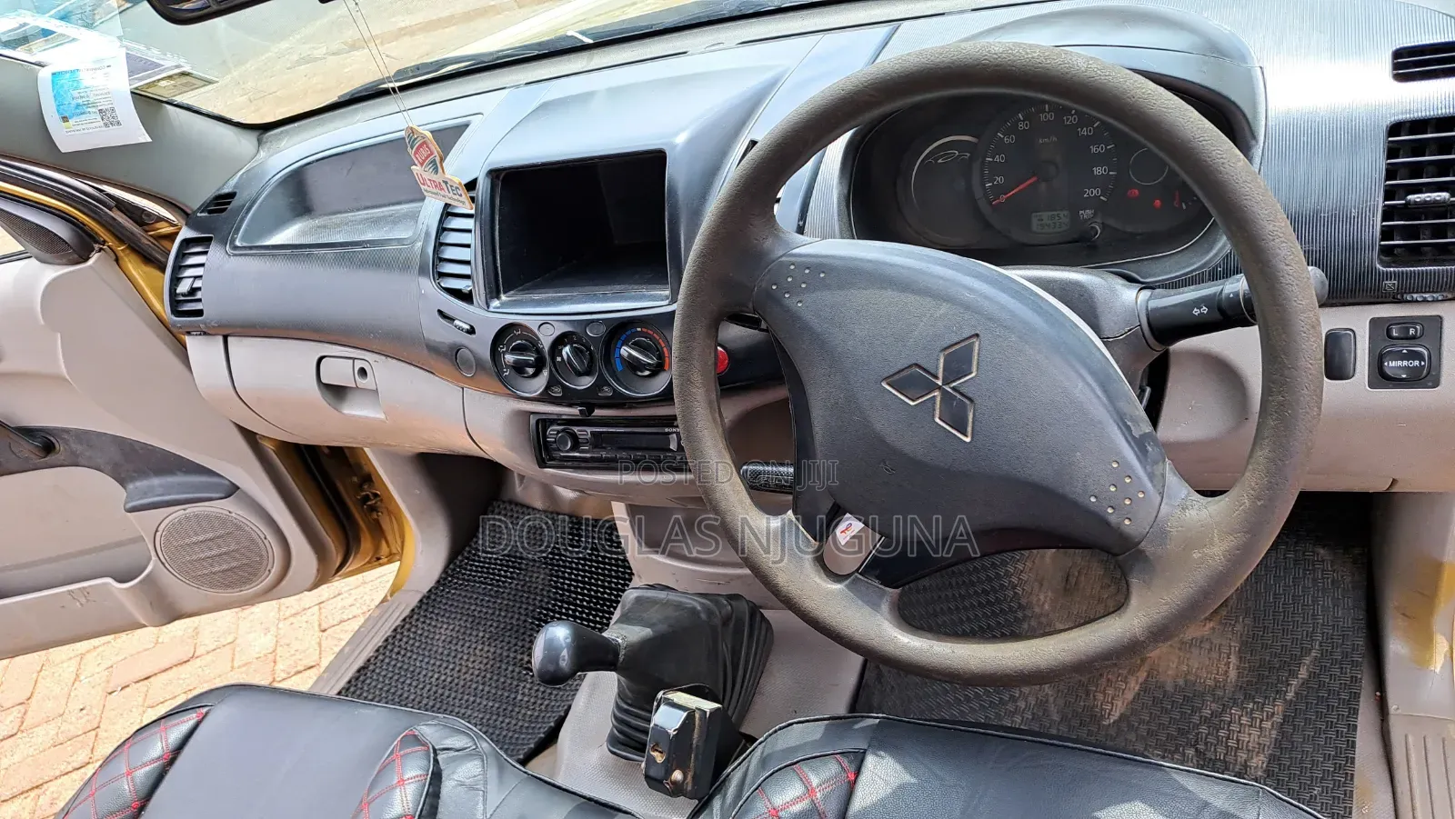 Mitsubishi L200 2015 Gold