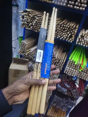 Zildjian Promark Professional Wood Tip Drumsticks
