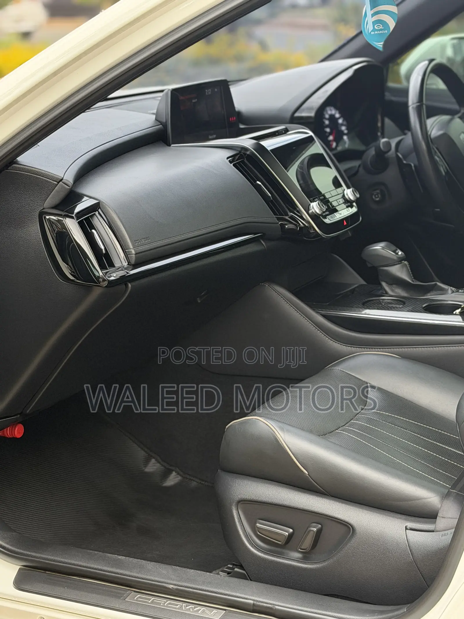 Toyota Crown 2020 Pearl