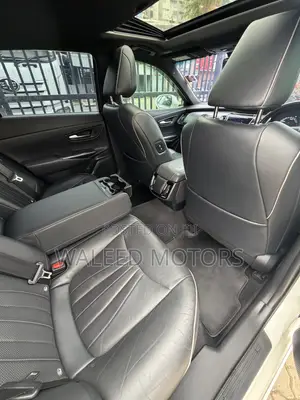 Toyota Crown 2020 Pearl