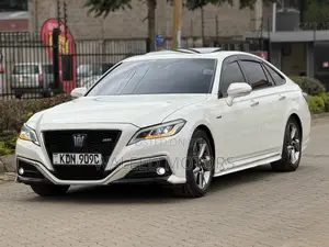 Toyota Crown 2020 Pearl