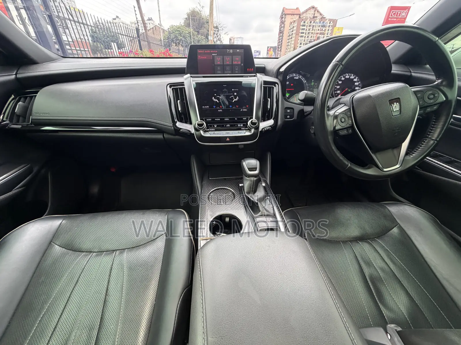 Toyota Crown 2020 Pearl