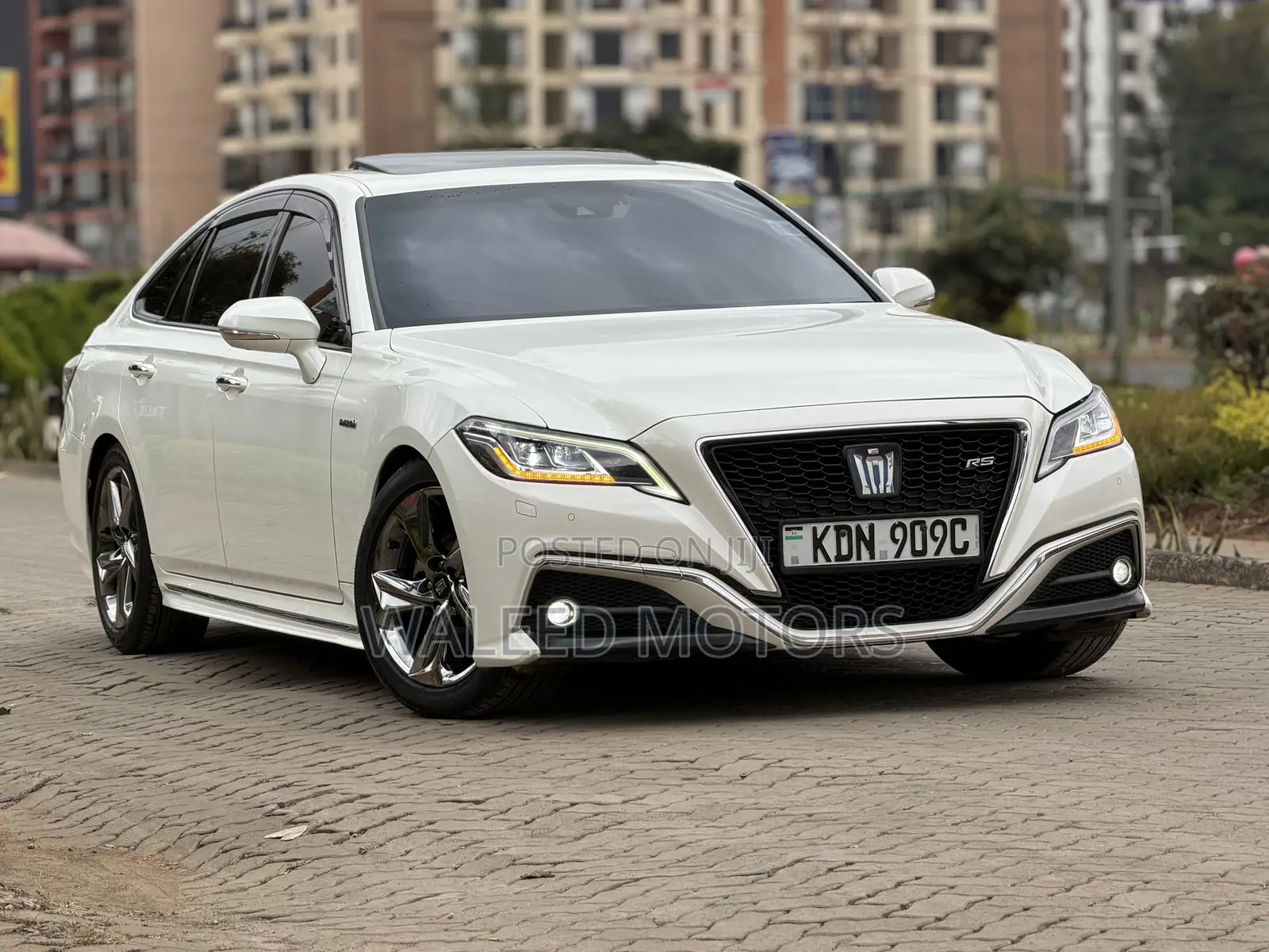 Toyota Crown 2020 Pearl
