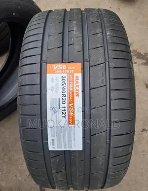305/40r20 Maxxis Tyre (Victra Sport Vs6 Suv) Made in Thailand