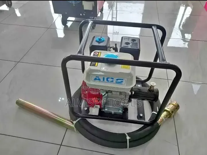 Powerful Aico Concrete Vibrator