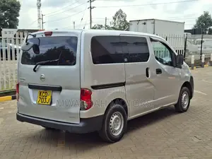 Nissan NV200 2009 Silver