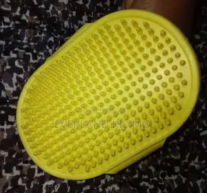 Dog Brush With Adjustable Handle