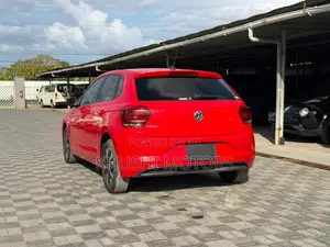 Volkswagen Polo 2018 Red